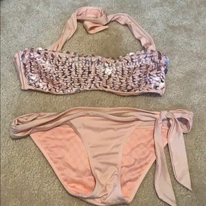 VA pink bikini